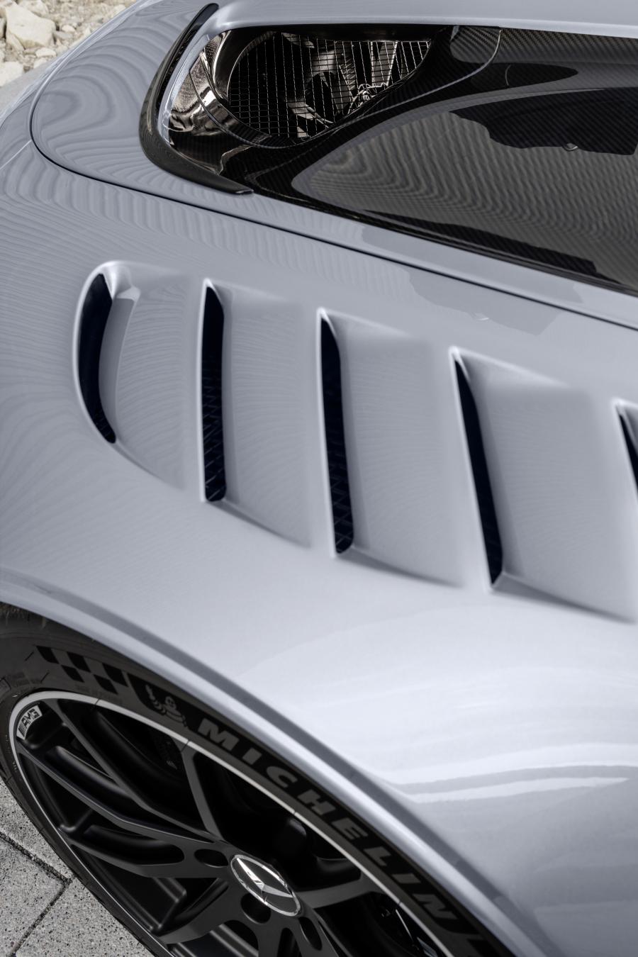 Детали экстерьера Mercedes-AMG GT Black Series (C190) 2020 года  (WW) (фото 63 из 107)